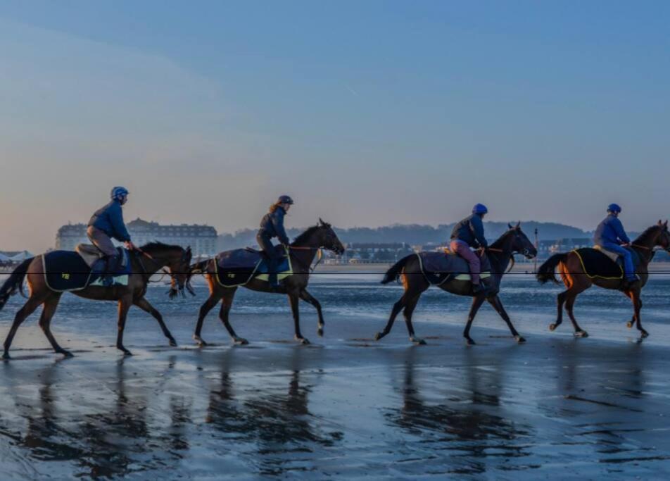 Deauville Fabuleux 2/3 Pieces Refait A Neuf المظهر الخارجي الصورة